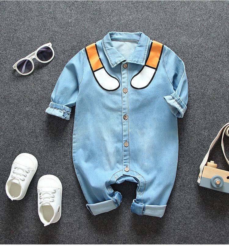 Combinaison en jean pour bébé