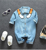 Combinaison en jean pour bébé