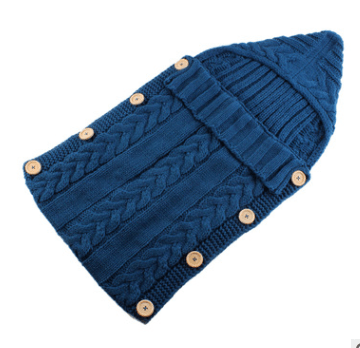 Gigoteuse en tricot pour bébé