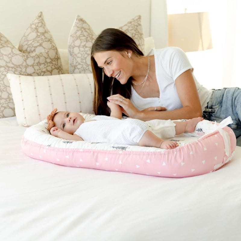 Réducteur de Lit Bébé - Sécurité et Confort | DreamCocoon