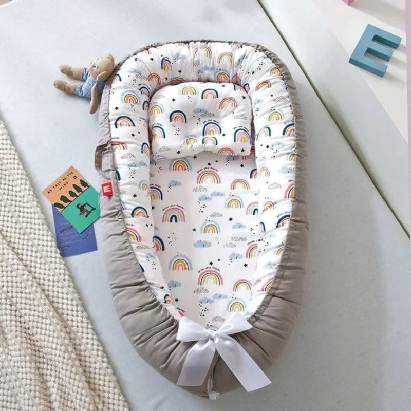 Réducteur de Lit Bébé - Sécurité et Confort | DreamCocoon