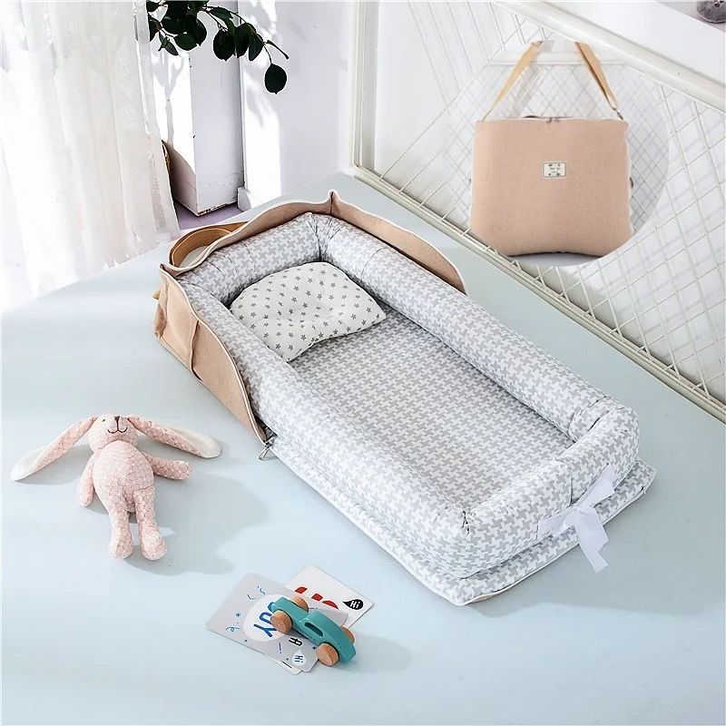 Réducteur de Lit Bébé - Berceau de Voyage | FlexiNest