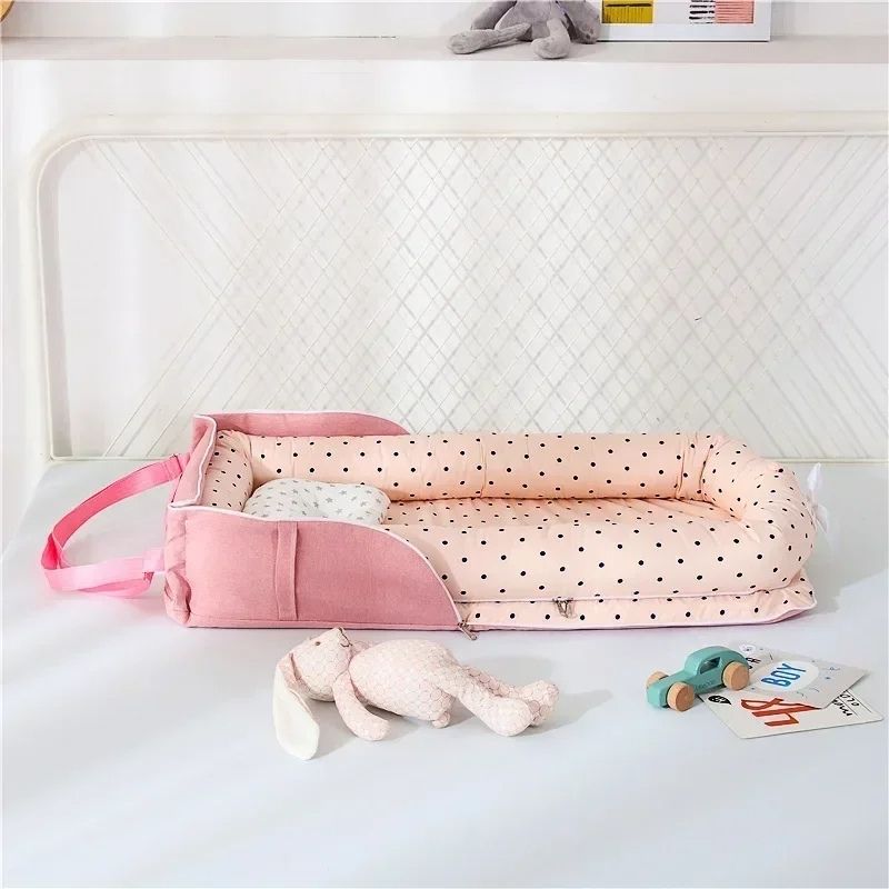 Réducteur de Lit Bébé - Berceau de Voyage | FlexiNest