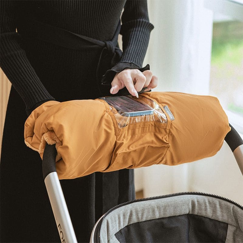 Protège Main Poussette avec porte-téléphone | HandyWarm