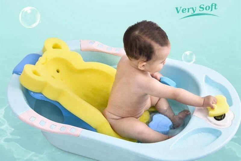 Coussin de Soutien de Bain Anti-Dérapant BabySafe (Éponge de Bain pour Nouveau-né)