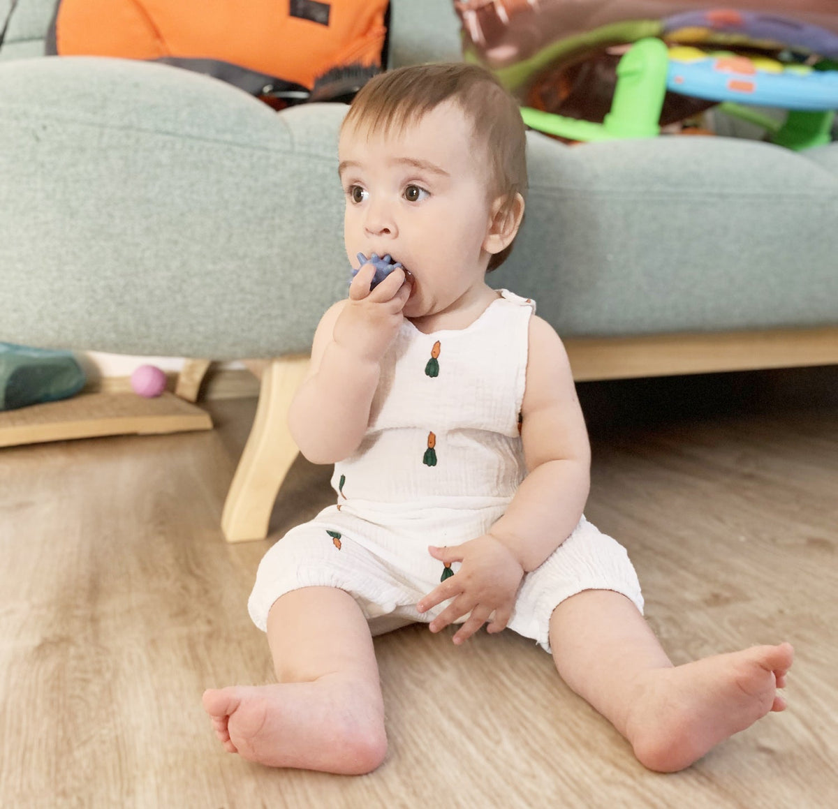 Barboteuse Bébé Sans Manches à Motifs Adorables