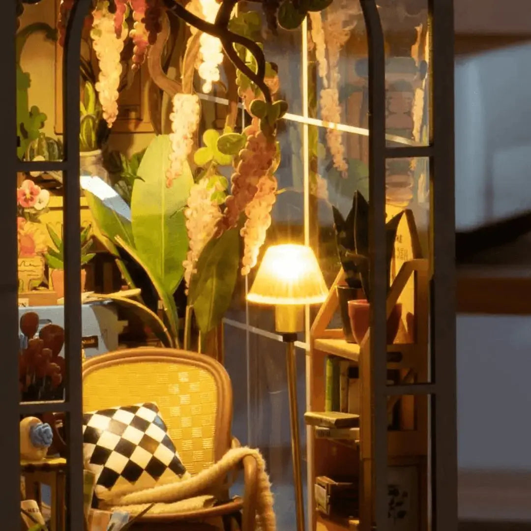 Book Nook GardenHouse