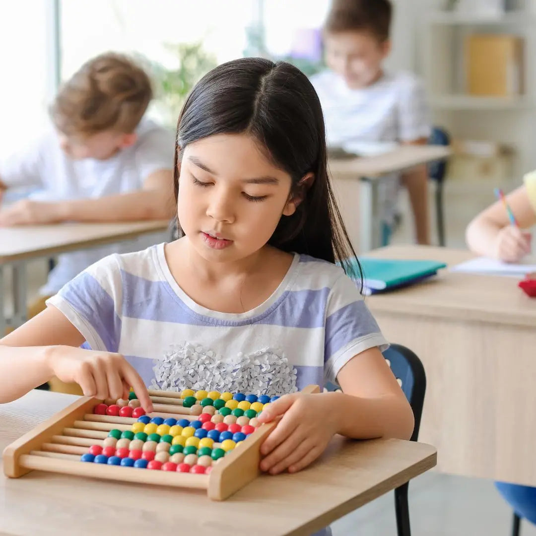 Boulier Montessori pour compter à 100 - Mathéboulier