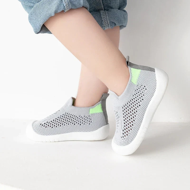 Chaussures Bébé en Maille Respirante | AirySteps