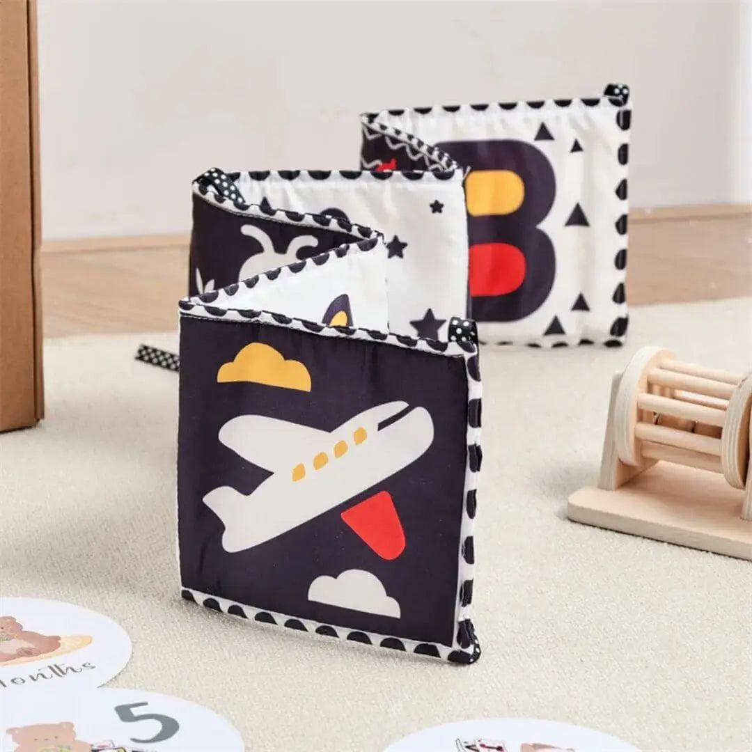 Coffret Jouet en Bois Bébé Montessori 0-6 mois – Bébé Box