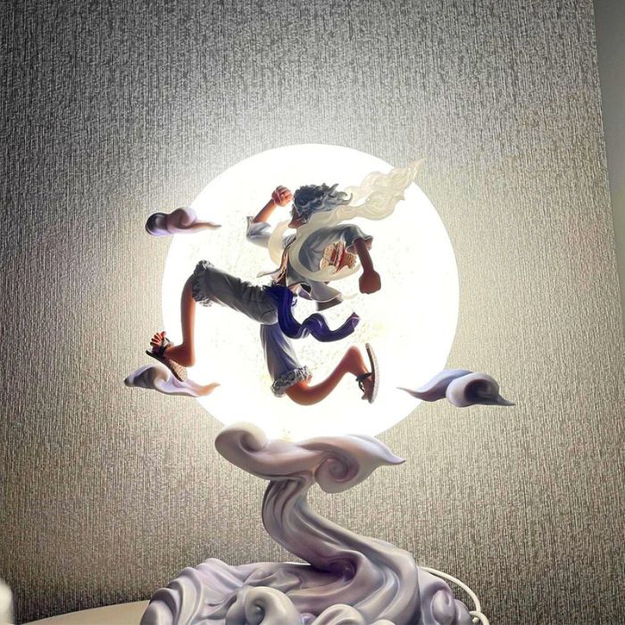Figurine One Piece Monkey D. Luffy Joy Boy Nika Gear 5 Clair de Lune