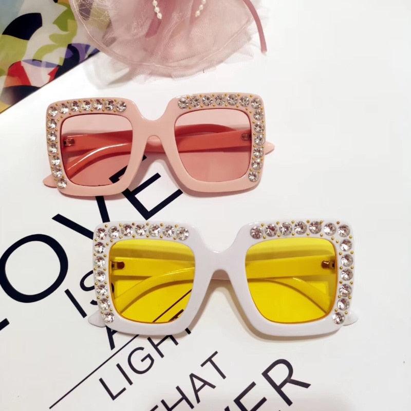 Lunettes de soleil surdimensionnées en diamant pour enfants