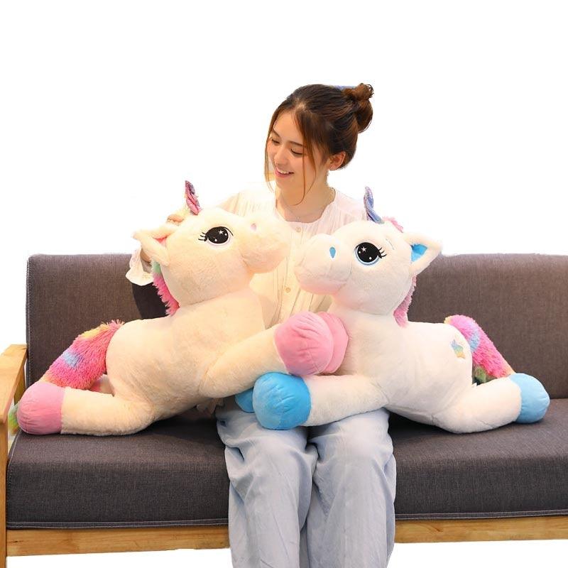 Licorne en peluche pour enfant