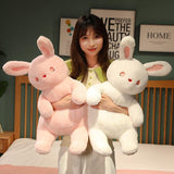 Lapin en peluche pour bébé