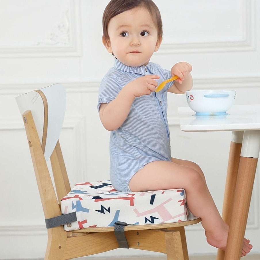 Réhausseur Chaise pour Bébé à Motifs Adorables