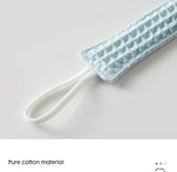Attache-tétine brodée au prénom avec clip en bois – Cadeau de naissance