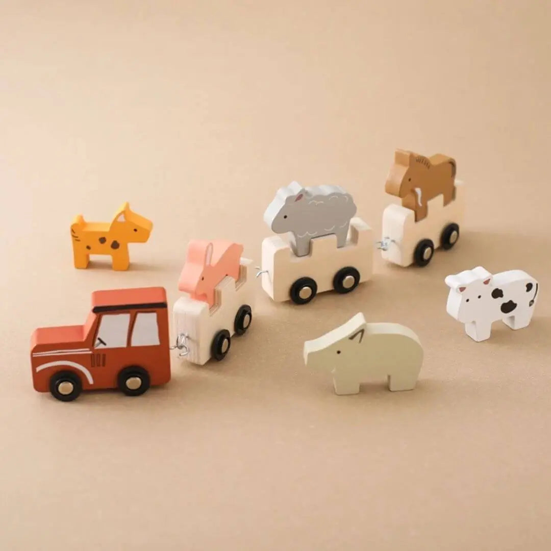 Train en Bois avec Animaux à Trier – FarmTrain