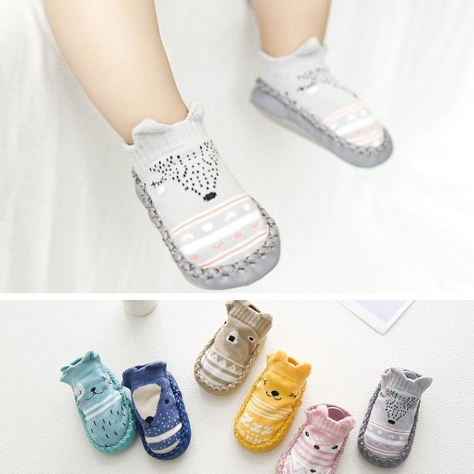 Chaussettes de Sol Bébé Cartoon GripKnit – Douces, Antidérapantes et Adorables
