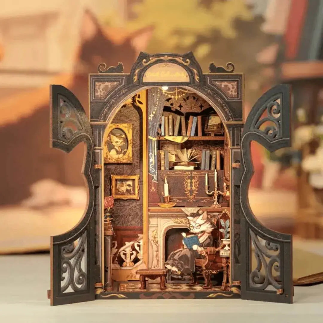 Book Nook Count Cat’s Study – Catelier