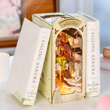 Book Nook Sakura en Bois avec Lumière LED - SakuraDream