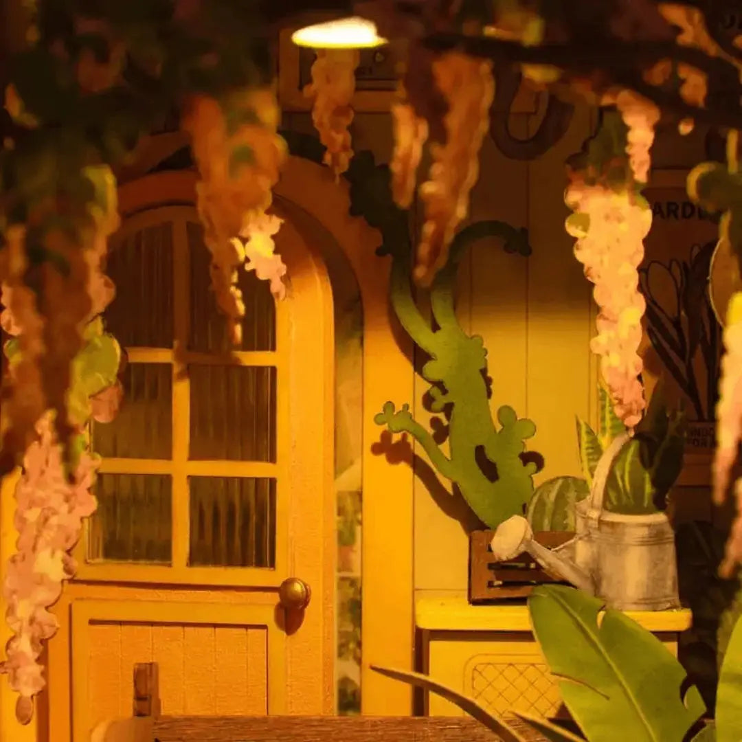 Book Nook GardenHouse