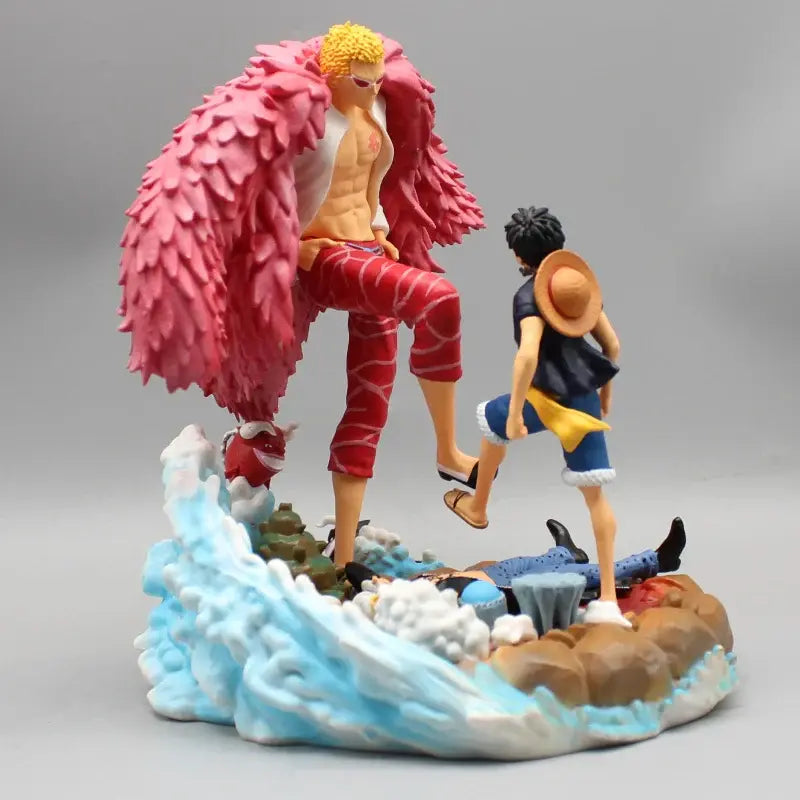 Doflamingo vs Luffy Dressrosa Action Figure One Piece Figure