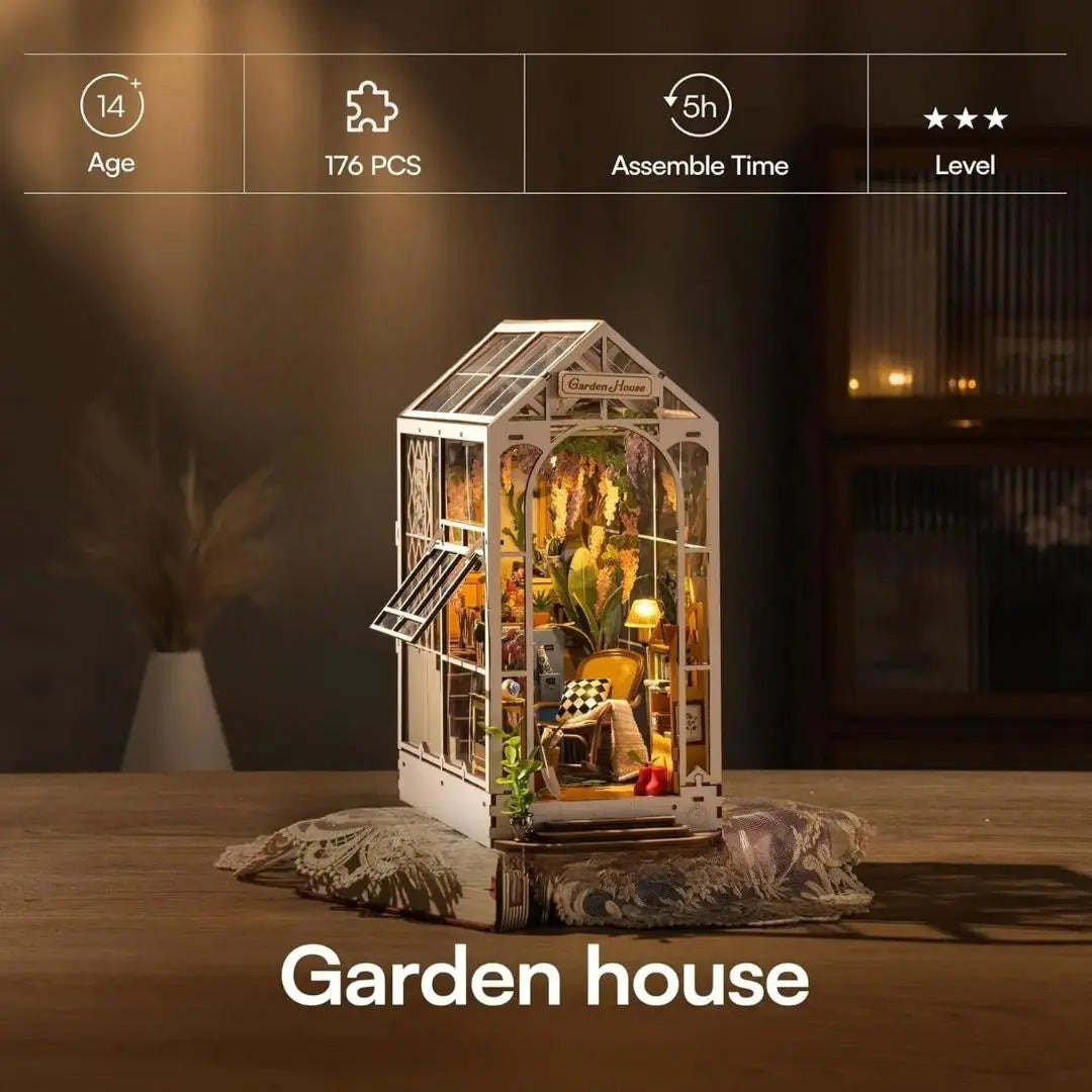 Book Nook GardenHouse