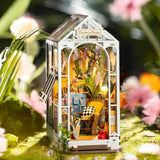 Book Nook GardenHouse