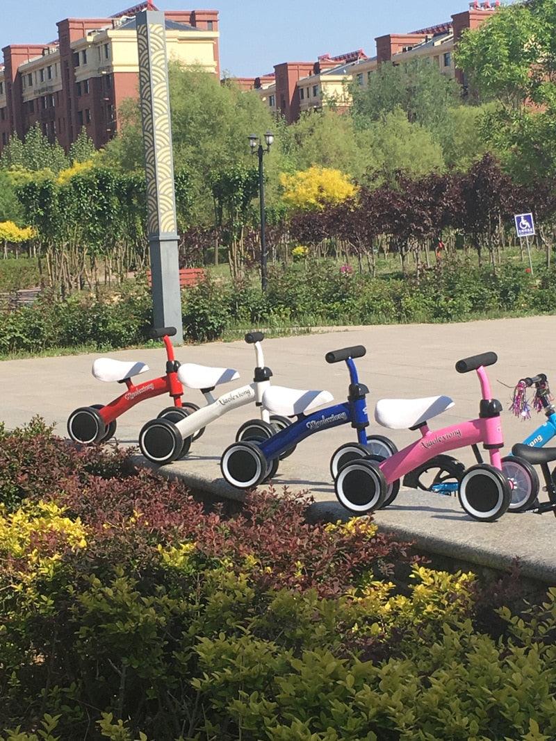 Vélo 4 Roues Bébé