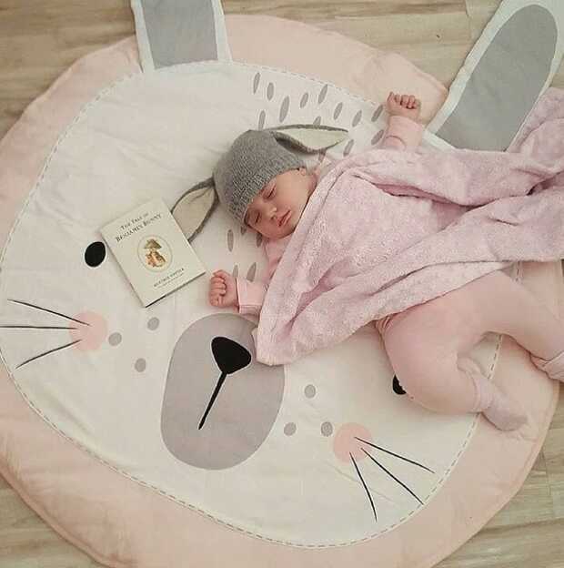 Tapis de Rampage en Coton Plush Nordique (Design Ludique)